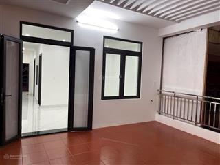 Cho thuê nhà 4 tầng, sân thượng nguyễn sinh sắc, p hoà minh, liên chiểu giá 40 triêu/ tháng