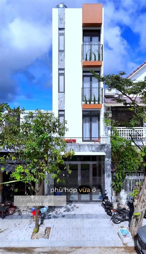 Toà căn hộ dịch vụ 4 tầng đường vương thừa vũ siêu vị trí sát bãi tắm biển sơn trà, hđt 600tr/năm
