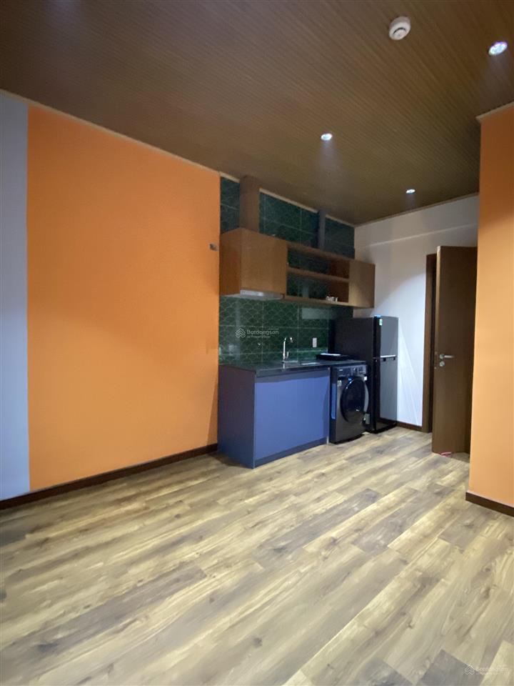 Toà căn hộ dịch vụ 4 tầng đường trần thánh tông sát bãi tắm biển sơn trà giá sụp hầm nợ nh 15 tỷ