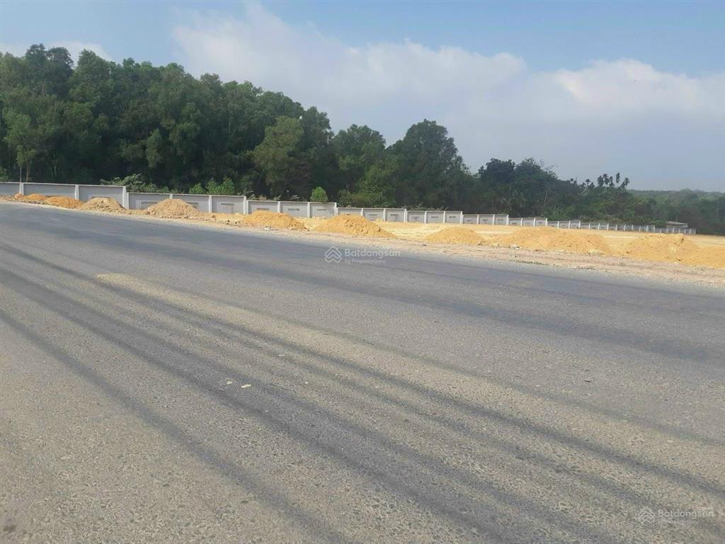 Chính chủ bán 4000m2 đất thổ cư mặt tiền đường bà thiên