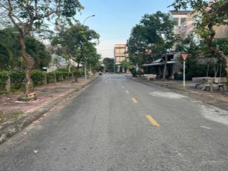 Bán lô đất tái định cư mặt tiền phạm văn đồng trung tâm phường phú mỹ giá rẻ nhất khu vực
