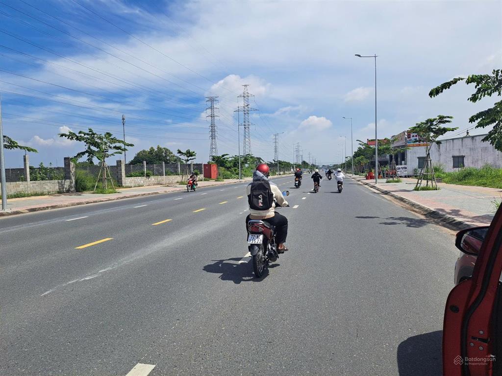 Bán lô đất mặt tiền đường s giá chỉ 7 triệu/m rẻ nhất khu vực