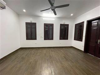 Chính chủ bán biệt thự lô góc khu nhà ở 18-4 Thanh Bình Mỗ Lao DT 165m2 x 3 tầng giá 31.9 tỷ