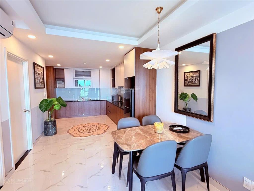 Bán căn hộ 2pn saigon south residence giá tốt nhất thị trường  4 tỷ 850tr