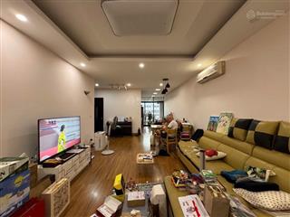Bán căn hộ tầng cao nguyễn chí thanh  view toàn tp 2 ngủ  2wc, 98m2, 7.7 tỷ