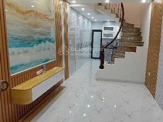 Bán nhà quận đống đa ngõ nông 2 thoáng dân xây 4 ngủ sẵn ở 30m2 6.7 tỷ