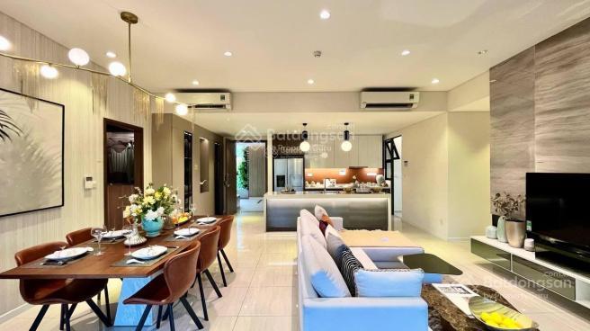 Chính chủ cần bán căn góc 2pn t12.03 view phú mỹ hưng & hồ bơi thác nước đổ 6 tầng 0399 418 ***