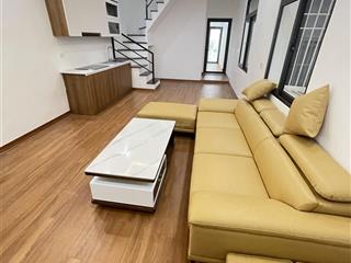 Siêu hot! căn hộ duplex (4+5) trung tâm gần dự án sun cầu giấy và iph  3 ngủ 2 thoáng. 4ty2
