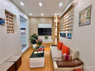 Căn hộ tt cầu giấy nhà đẹp ở ngay mặt phố nguyễn phong sắc  an ninh  tiện ích bạt ngàn3tyxx
