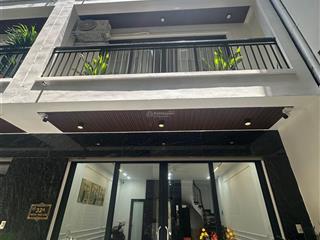 Bán nhà phố trường chinh  ngã 4 sở 7 tầng thang máy, 20m ra phố.44m2, mt4m65pn. 10tyx