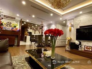 Bán gấp căn hộ hoa hậu 3pn diện tích 127m tại 93 lò đúc kinh đô tower bán giá tốt  0364 224 ***