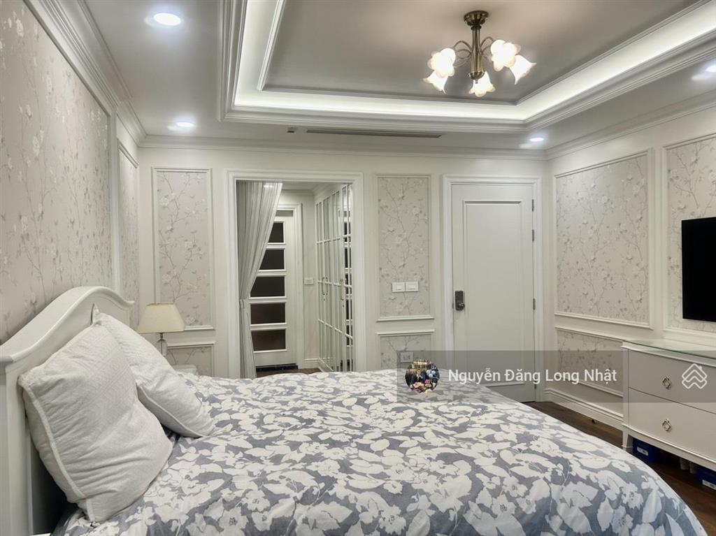 Hot! cho thuê căn hộ chung cư lancaster đường láng 49m2 studio full nội thất đẹp giá tốt 14 triệu!
