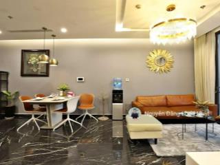 Cho thuê căn hộ hoa hậu watermark 395 lạc long quân view ngoại giao đoàn  55m2 12tr  0364 224 ***