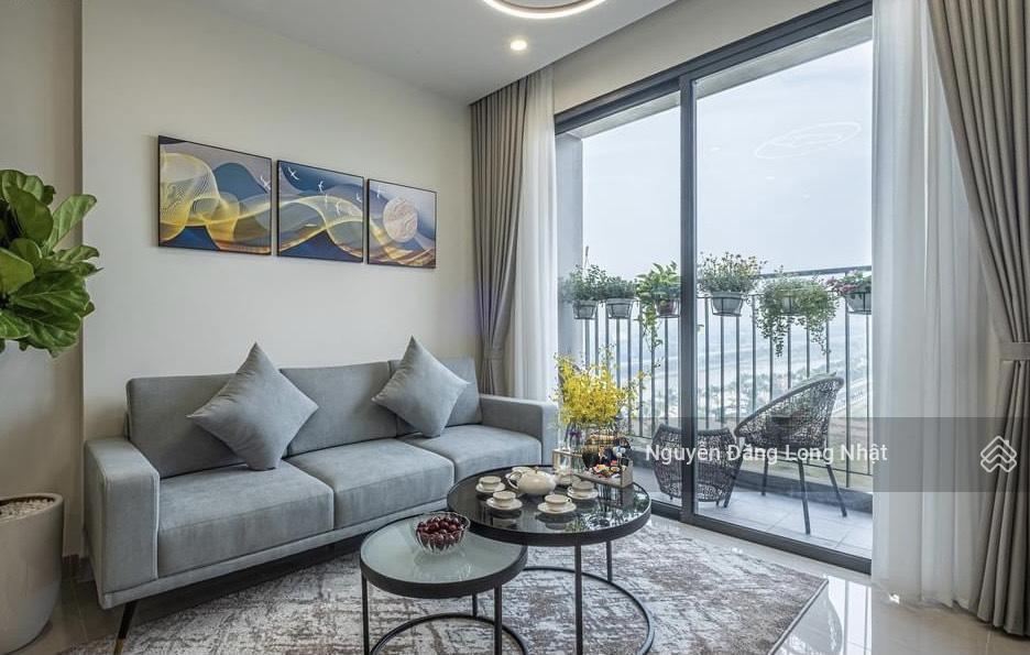 Hot! cho thuê căn hộ 2pn 2wc 86m2 ở vinhomes nguyễn chí thanh giá thuê tốt full đồ dọn vào luôn!