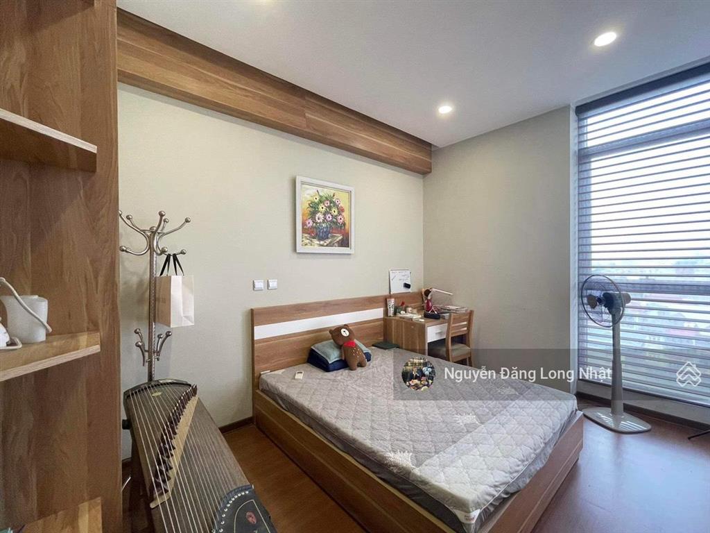 Cực hiếm! cần bán chung cư 671 hoàng hoa thám, diện tích 170m2, 3pn, view hồ tòa mới  0364 224 ***