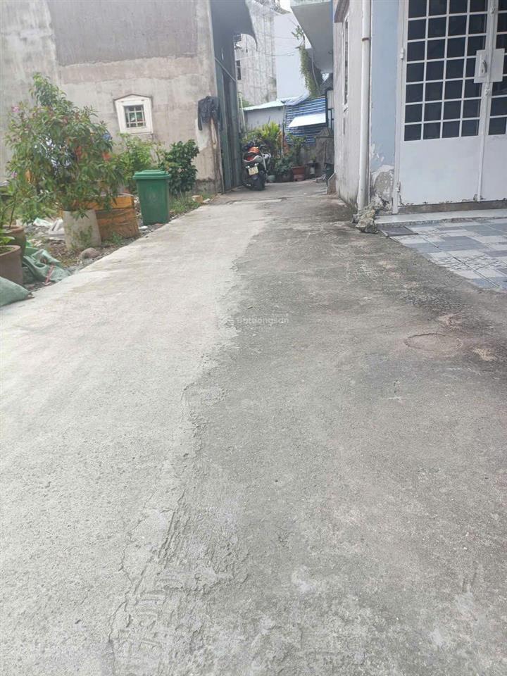 Bán nhà có 5 phòng trọ vị trí đẹp, thu nhập ổn định, đủ tiện ích xung quanh, oto tới nha