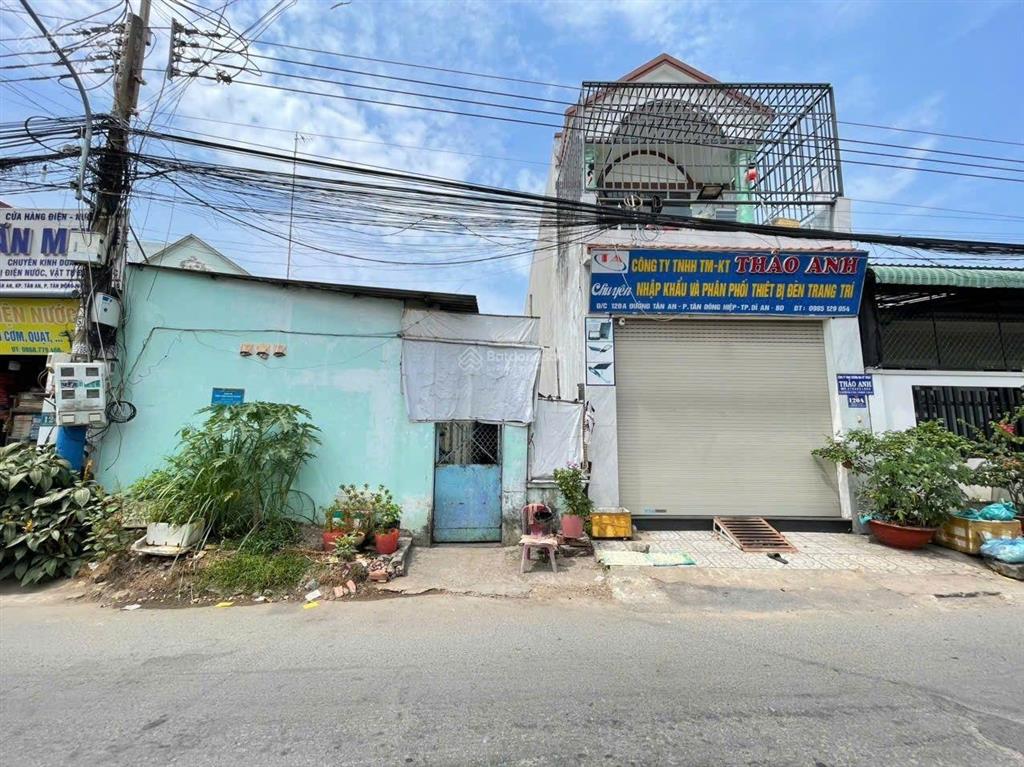 Nhà gần ngã tư bình thung, phường tân đông hiệp, tp dĩ an