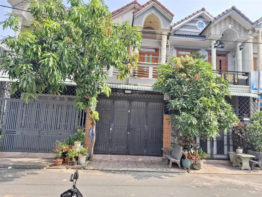 Nhà phố kdc lê phong phường tân bình tp dĩ an