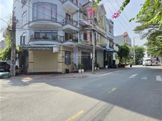 Nhà phố 2 mặt tiền trục chính kdc lê phong phường tân bình tp dĩ an