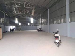 Cho thuê nhà xưởng 450m2 giá 18tr vừa hết hợp đồng tại đường hà huy giáp phường thạnh xuân quận 12