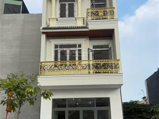 Siêu phẩm nhà phố cao cấp trung tâm tp. dĩ an chỉ 8,2 tỷ nhà mới hoàn công, pháp lý chuẩn