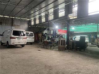 Chính chủ cho thuê 700m2 nhà xưởng đẹp ngay sân vận động mỹ đình phù hợp gara, kho giao hàng