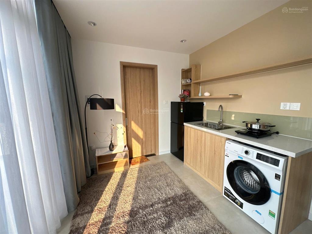 Cho thuê căn hộ thiết kế hiện đại  ban công ánh sáng tự nhiên  kế đảo kim cương