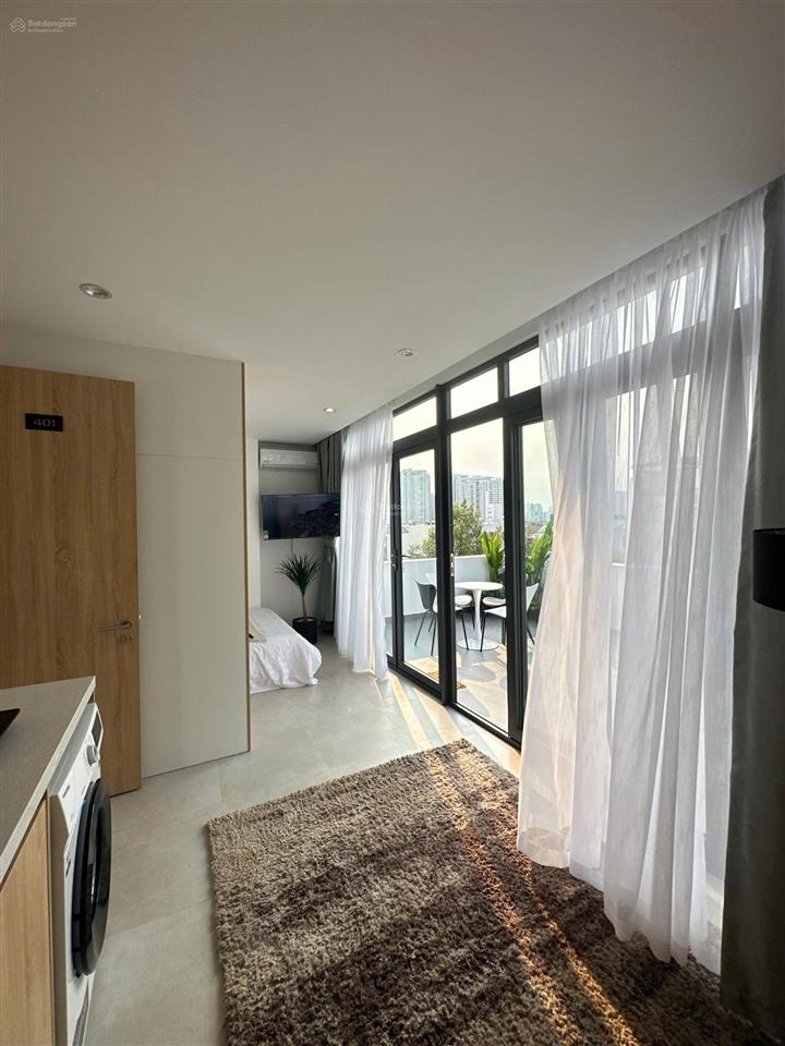 Cho thuê căn hộ thiết kế hiện đại  ban công ánh sáng tự nhiên  kế đảo kim cương