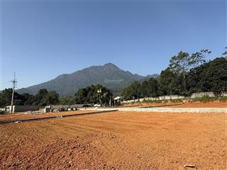 Bán đất tại xã yên bài, 2,6 tỷ, 360m2,trong đó có 150tc,mặt tiền 16.5m, pháp lý đầy đủ