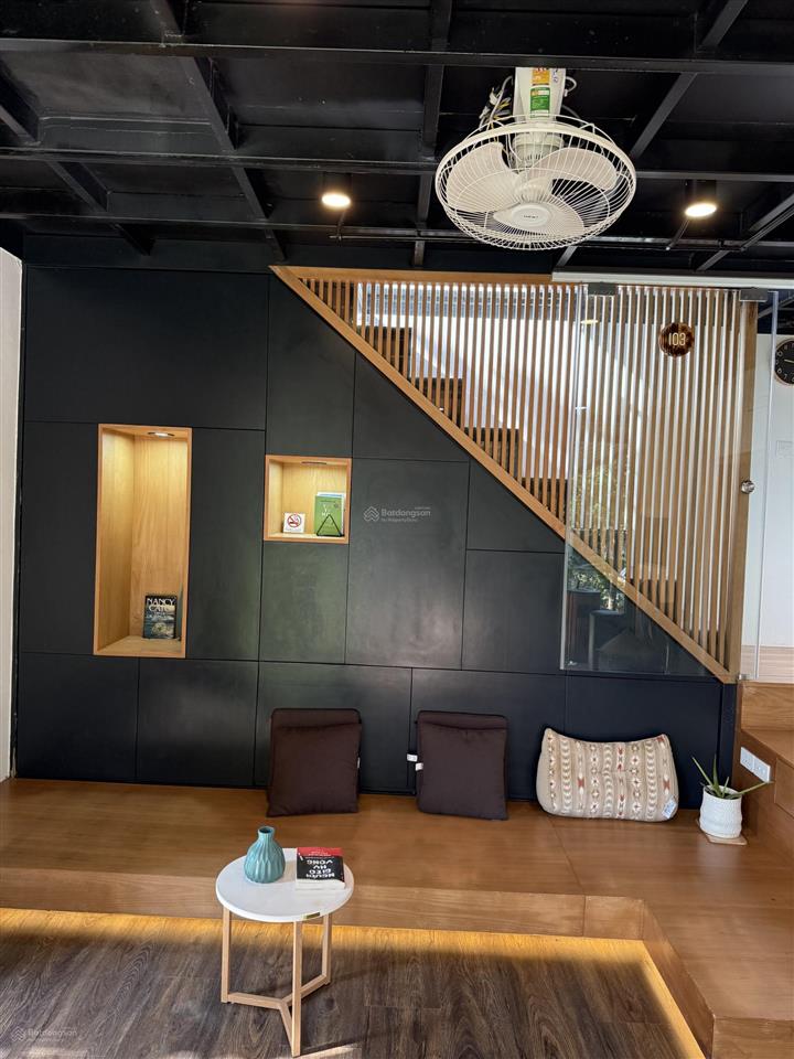 Bán gấp , khu nghỉ dưỡng 1910m2 trong đó có 200m tc tại yên bài, ba vì, hà nội