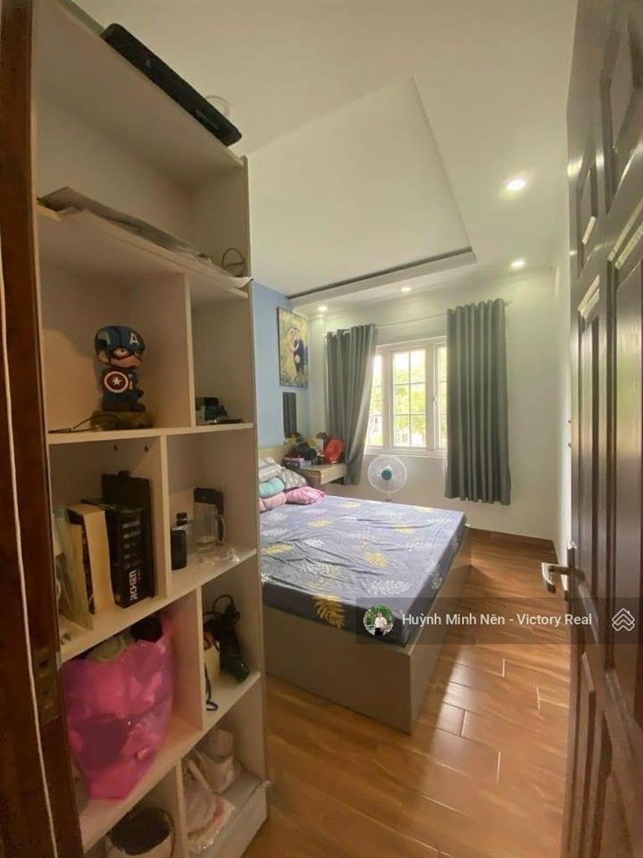 Bán nhà bề ngang lớn 6.3m đường phạm văn hai  gần lê văn sỹ  3 tầng, giá chỉ 7.7 tỷ tl