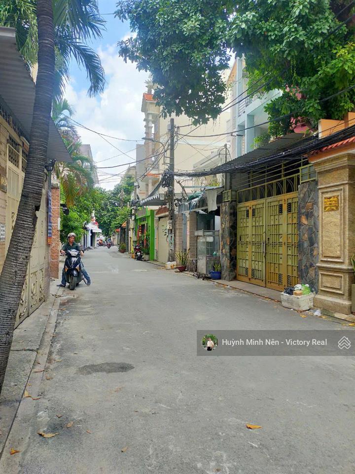 Bán nhà bề ngang lớn 6.3m đường phạm văn hai  gần lê văn sỹ  3 tầng, giá chỉ 7.7 tỷ tl