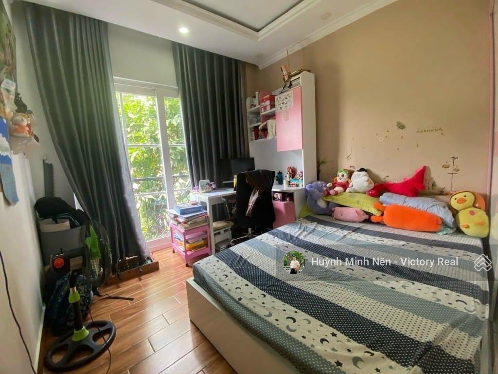 Bán nhà bề ngang lớn 6.3m đường phạm văn hai  gần lê văn sỹ  3 tầng, giá chỉ 7.7 tỷ tl