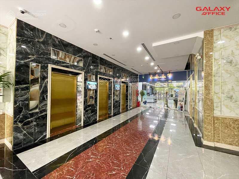Cho thuê văn phòng mới, giá rẻ, diện tích 200 m2, tại quận 1