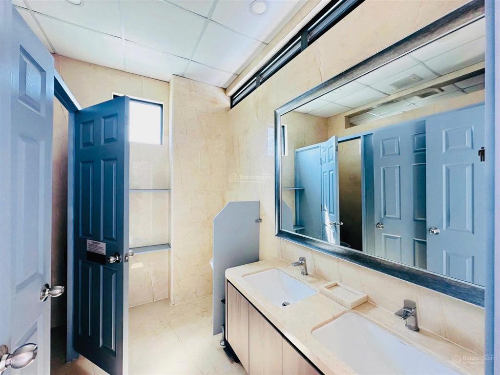 Cho thuê văn phòng mới, giá rẻ, diện tích 200m2, tại quận 2