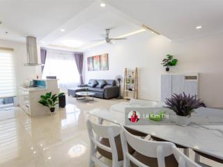 Cho thuê căn hộ sunrise city 2 phòng ngủ, diện tích rộng 97m2, đủ nội thất, 18 tr/tháng