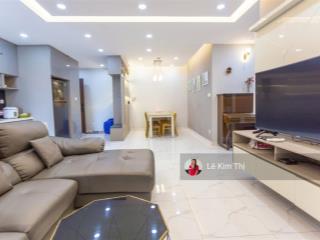 Cho thuê chung cư 3pn, 2wc, 99m2, đủ nội thất tại sunrise city view quận 7 26 triệu/ tháng