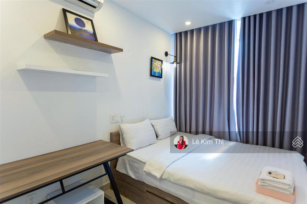 Hot  bán căn hộ sunrise city view 2 phòng ngủ 76m2 view hướng nam, giá 6 tỷ