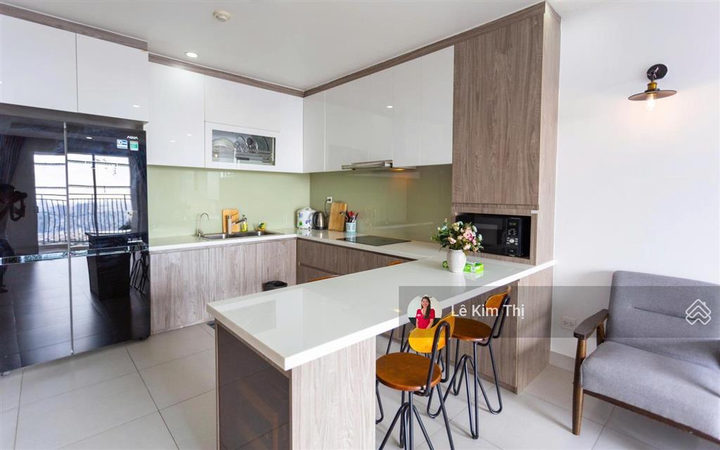 Hot  bán căn hộ sunrise city view 2 phòng ngủ 76m2 view hướng nam, giá 6 tỷ