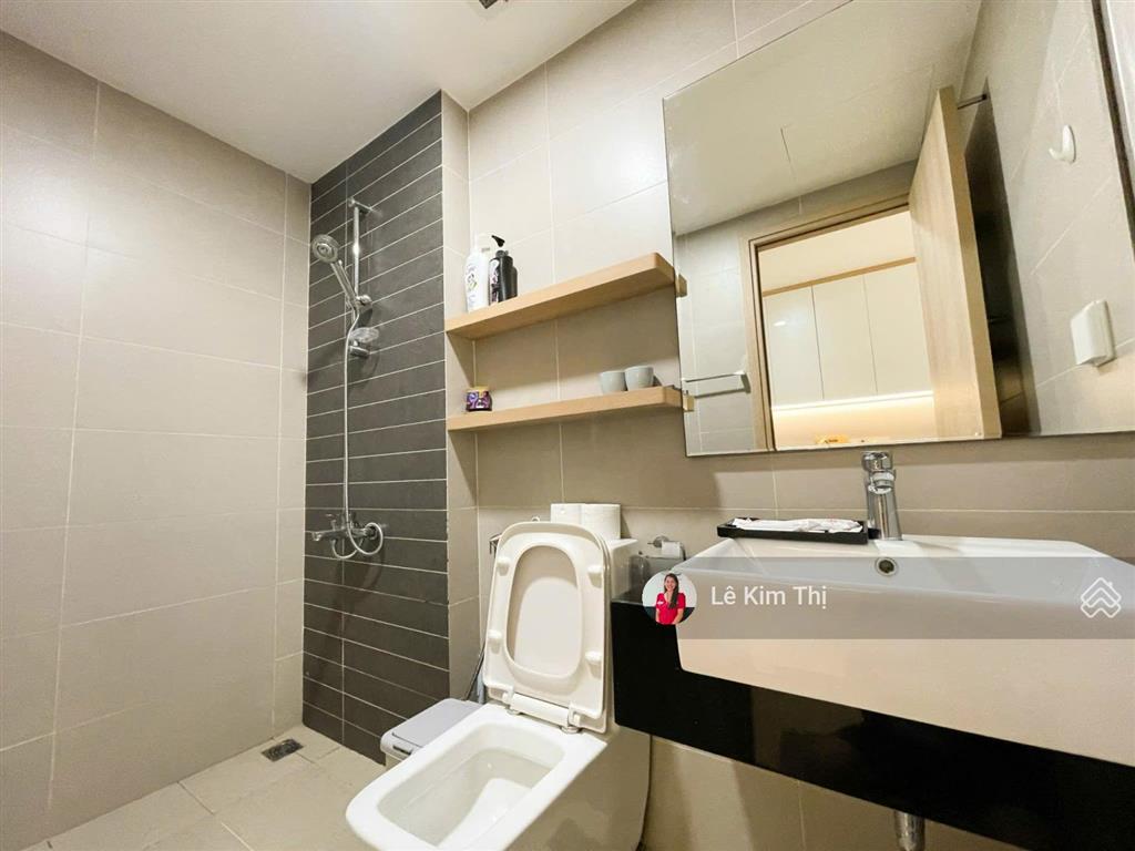 Hot bán căn hộ ot sunrise city view 38.5m2 đủ nội thất, giá 2.6 tỷ.  0774 944 ***