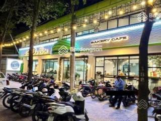 Cực chấtcho thuê nhà mặt phố giảng võ, mt 7m, dt 260m2, view hot giá cực tốt