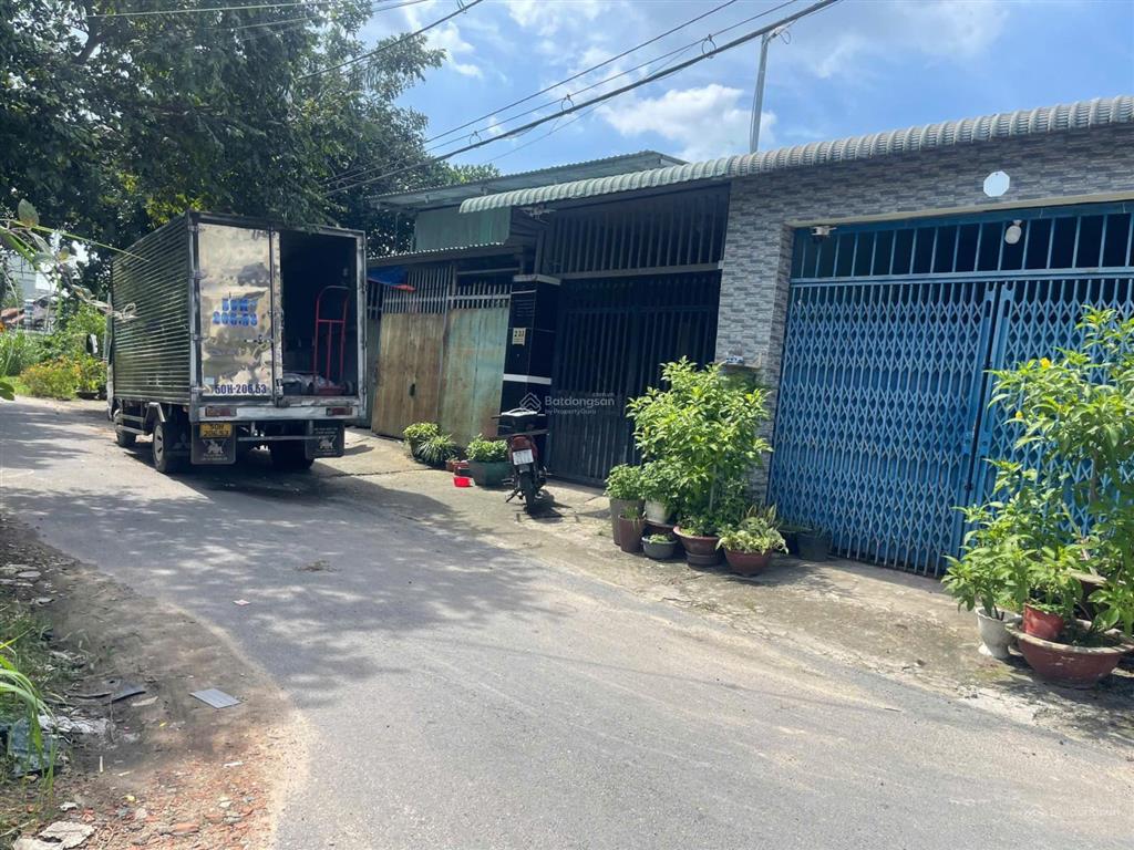 Bán lô đất ngay sau lưng bến xe củ chi, tp hcm