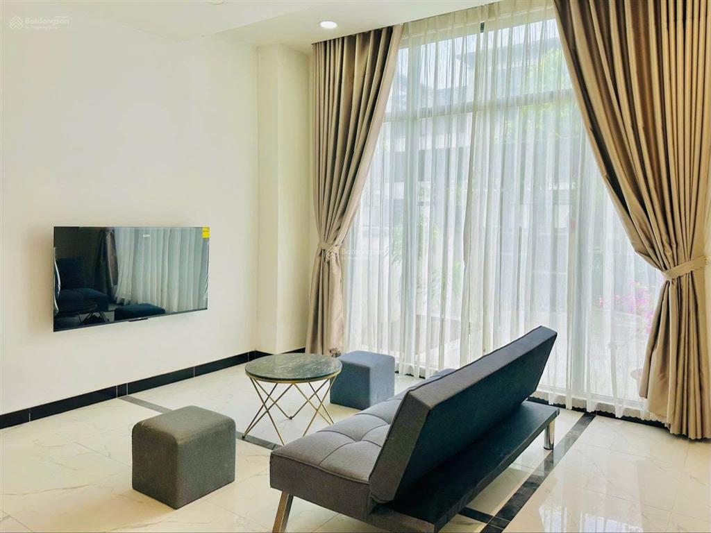 Cho thuê căn hộ 2pn, căn góc, skyvilla ở swanbay