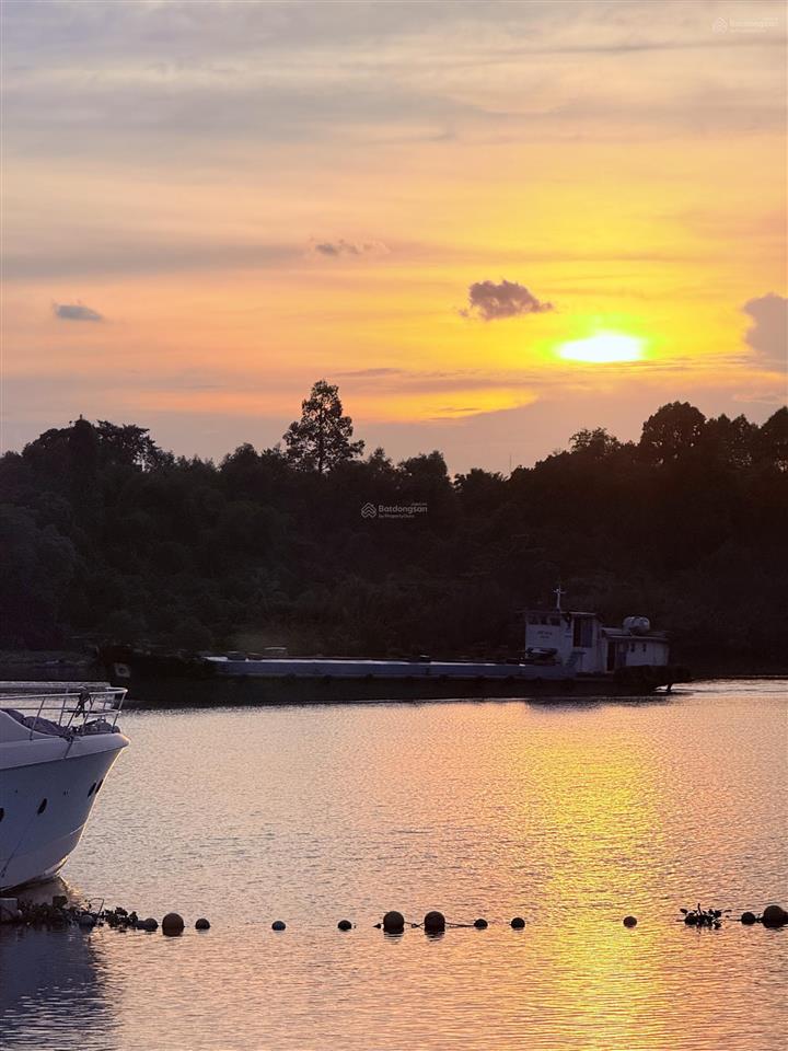 Cho thuê nhà phố, villa sân vườn swanbay giá rẻ
