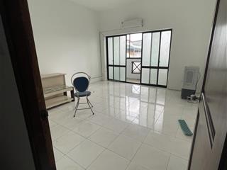 Cho thuê văn phòng quận 11  20m2 4.000.000, (cao ốc thuận việt 319 lý thường kiệt)