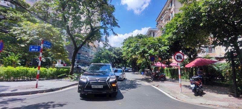 Mặt phố mễ trì hạ  siêu trung tâm  đối diện keangnam landmark 72, 60m giá 26 tỷ