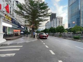 Phân lô vip cầu giấy  mặt tiền rộng  ô tô tránh  hai thoáng trước sau  105m2, 31 tỷ