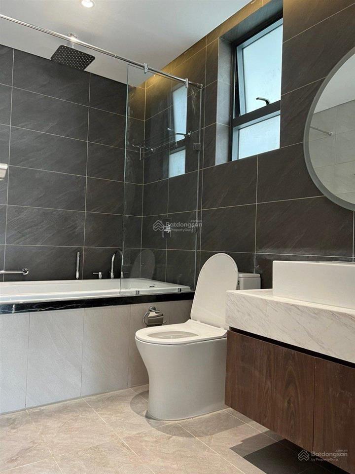 Bán căn hộ cc lucky palace quận 6. dt 114m2 3pn 2wc sổ giá 6 tỷ,  0907 909 *** hùng