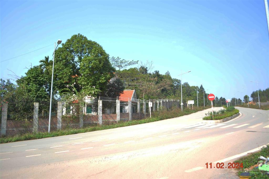 Chủ nhà bán biệt thự đường nguyễn văn cừ, phường xuân hòa, tỉnh phú thọ, đất 38tr/m2