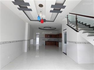 Kẹt tiền bán gấp nhà phố hoàn thiện, dt 75m2 1 trệt 2 lầu. giá full 3 tỷ 1. sổ hồng riêng sang tên
